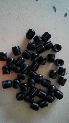 杯尾無(wú)頭螺絲、緊定螺絲等模具配件全解析 價(jià)格、廠家與選購(gòu)指南